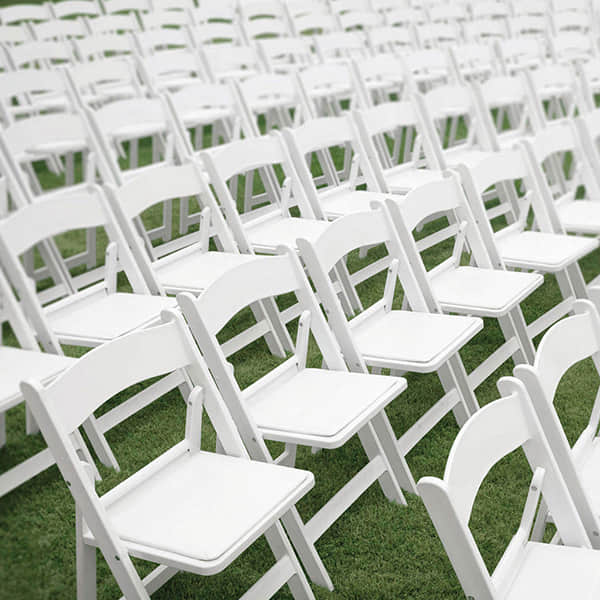 Resin Folding Chair – Classic White Wedding Chair