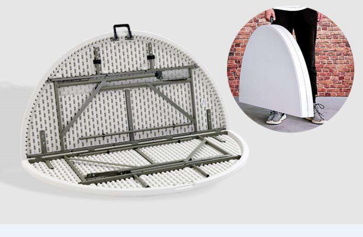 Round folding table with foldable tabletop