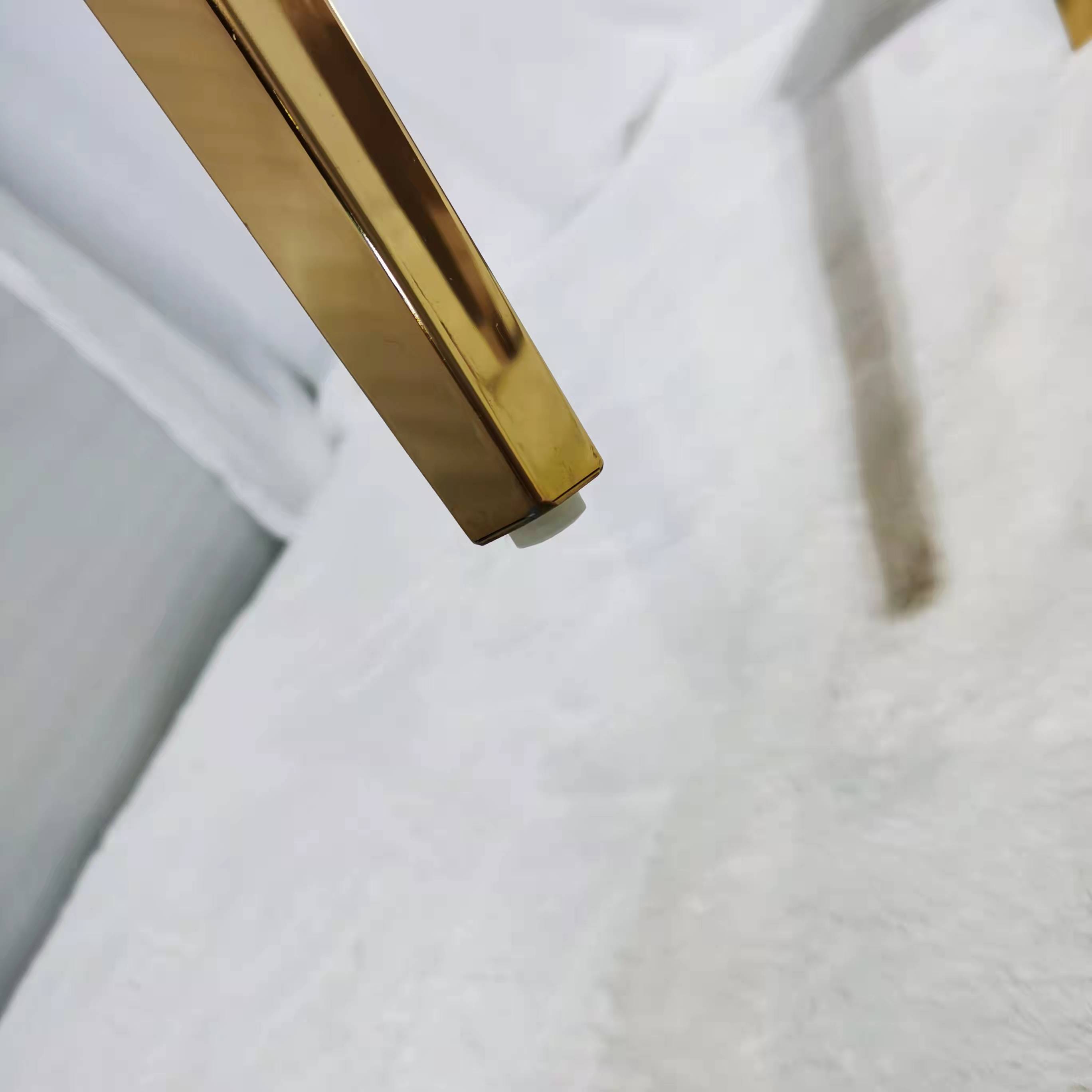 Light Gray Tufted Velvet & Gold Dining Chair - Oval Back Luxury Accent Chair