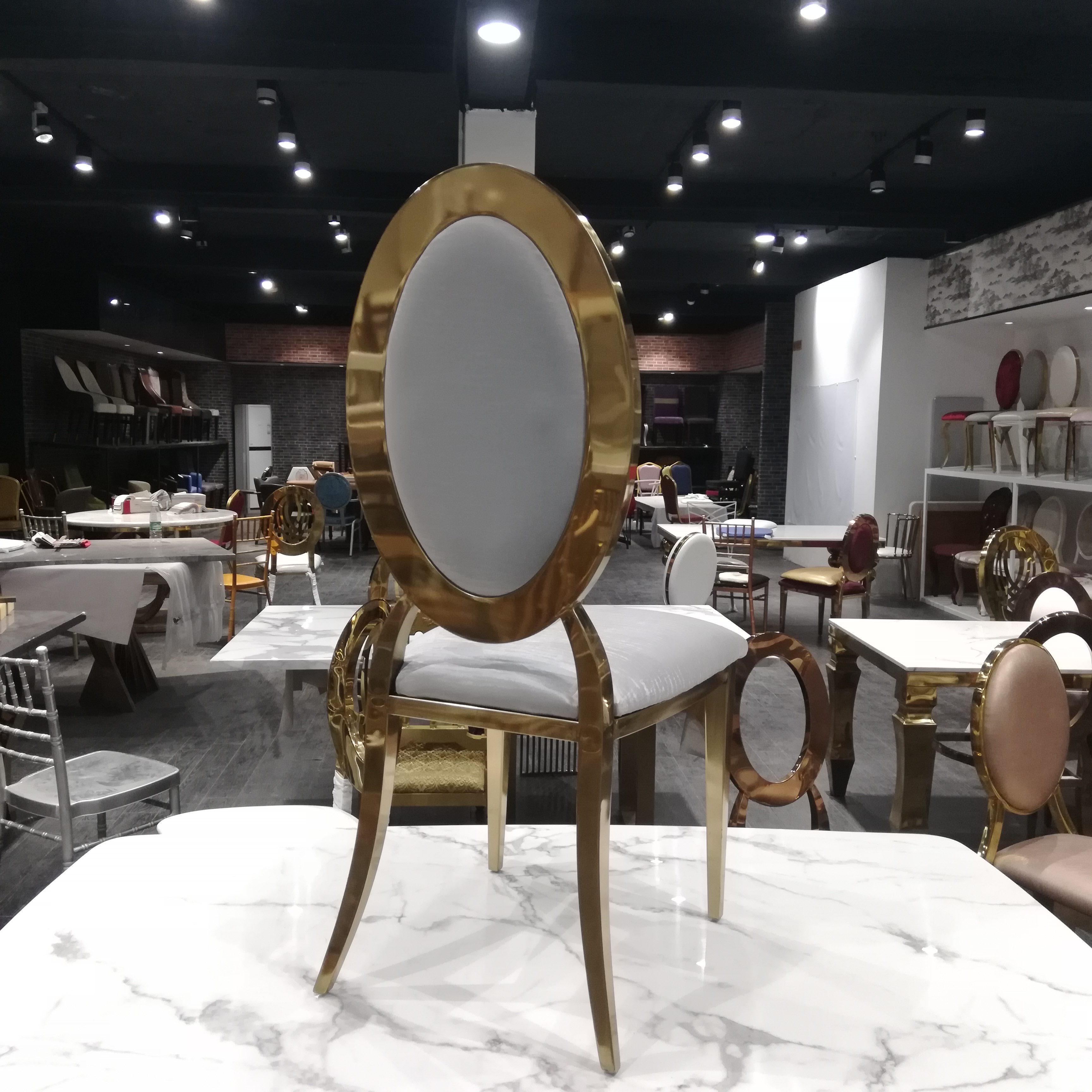 Gold Frame Oval Back Dining Chair - Light Gray Upholstered Seat | Luxury Chair