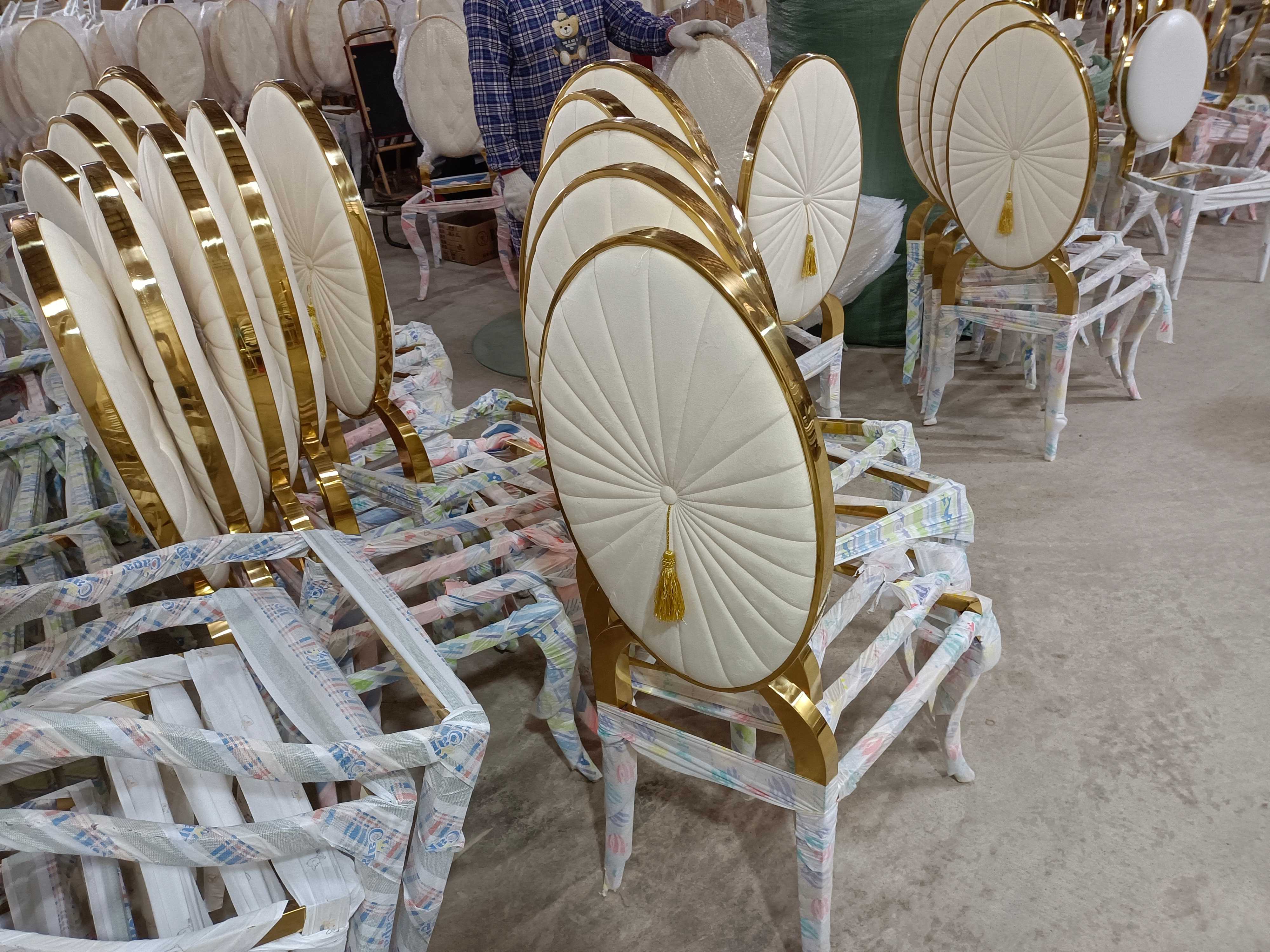 Gold Trim Tufted Oval Back Dining Chair - White Upholstered Luxury Accent Chair