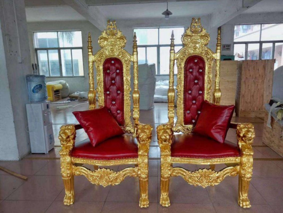 Royal Gold Carved King Throne Chair – High Back Velvet Wedding Chair for Banquet & Event VIP Decor