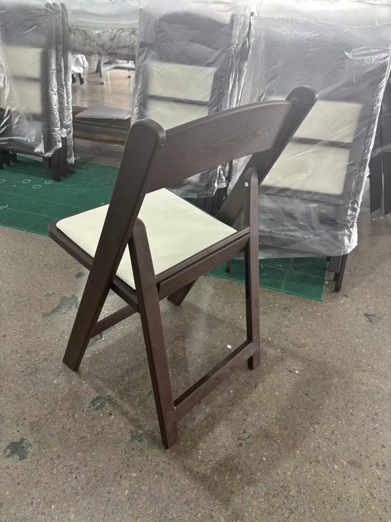 Wood Grain Folding Chair – Brown Wood-Like Frame with Beige Seat for Wedding Banquet Event Rental