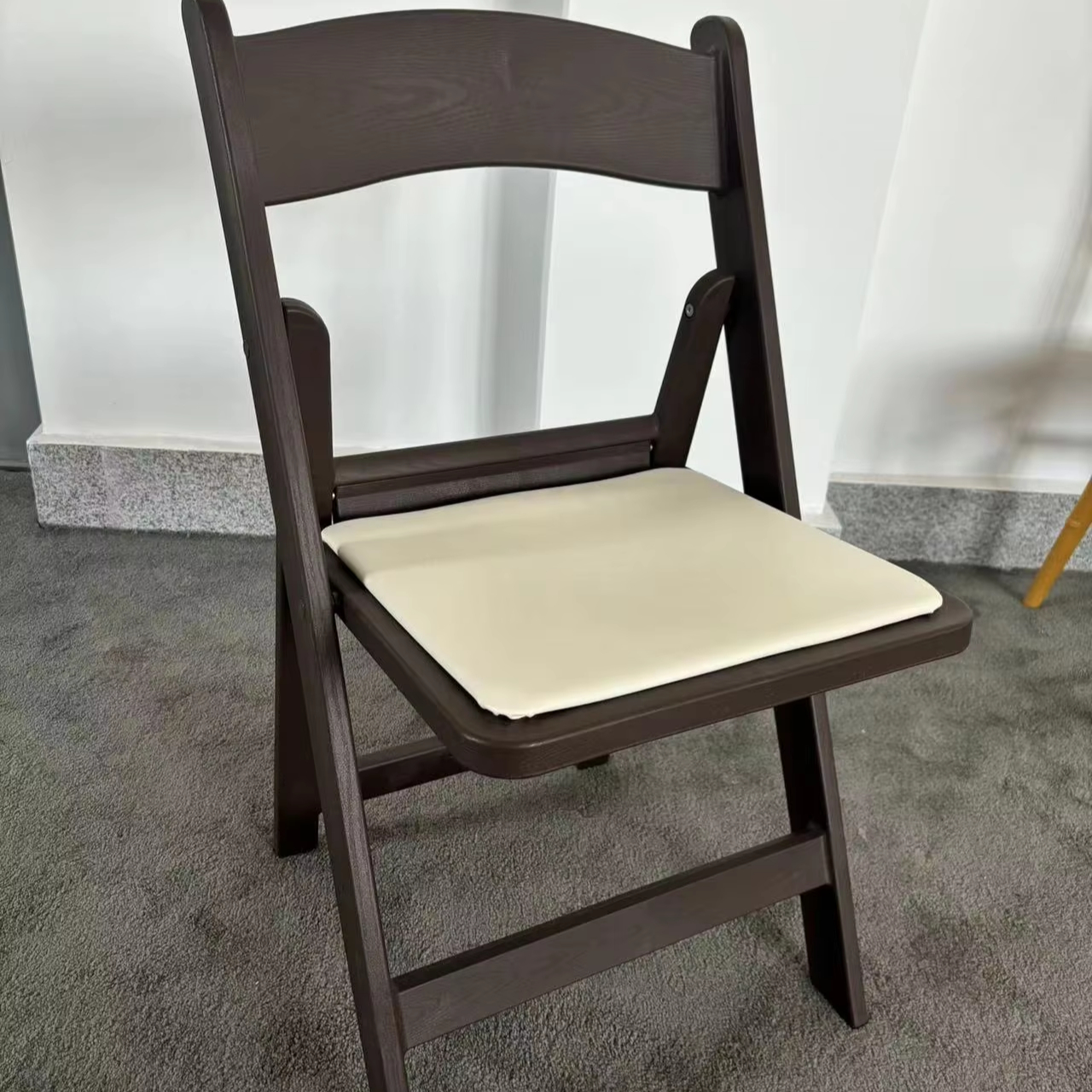 Wood Grain Folding Chair – Brown Wood-Like Frame with Beige Seat for Wedding Banquet Event Rental