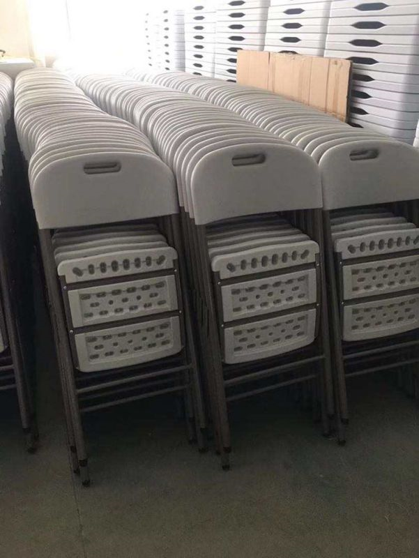 White Plastic Folding Chair with Gray Metal Frame – Portable Stackable Event Chair for Wedding Party