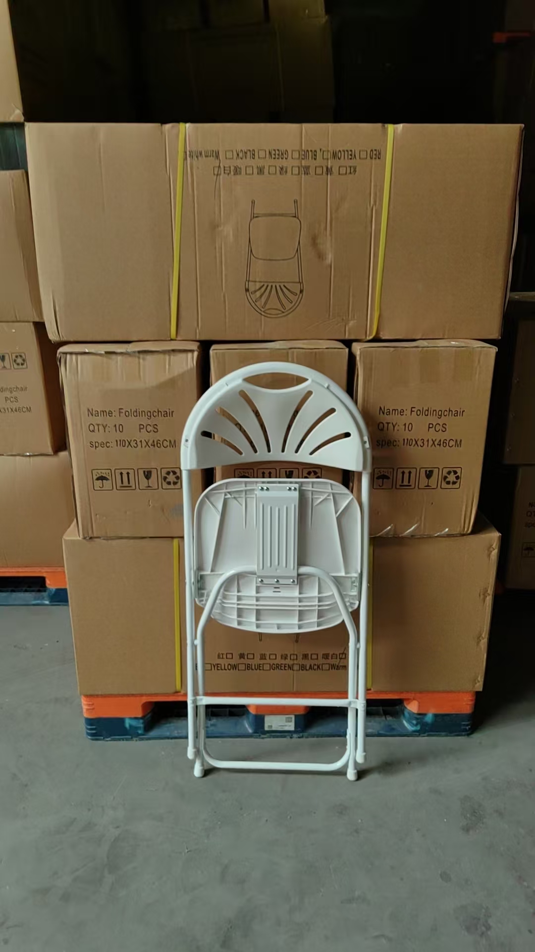 Slim Fan Back Metal Folding Chair – White / Black Stackable Event Chair for Wedding Banquet Rental