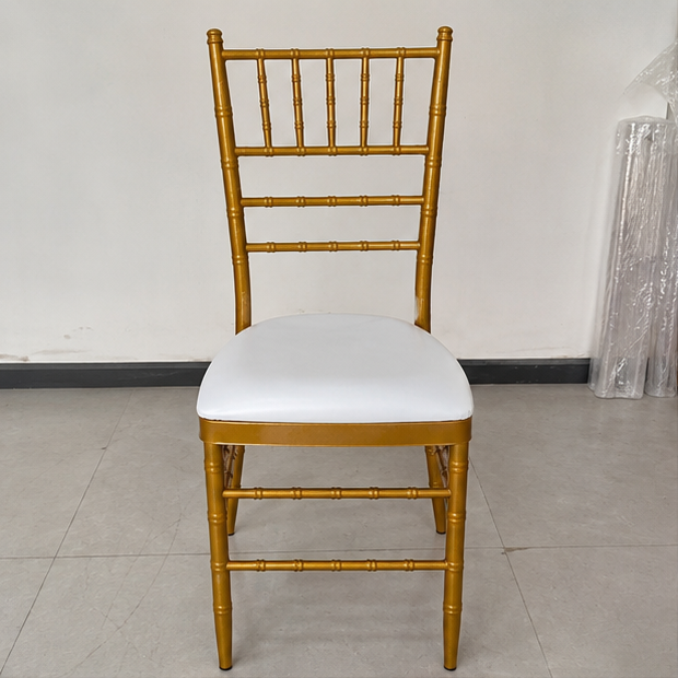 Classic Gold Chiavari Chair with Fixed White Cushion – Elegant Bamboo-Style Event Chair for Wedding 