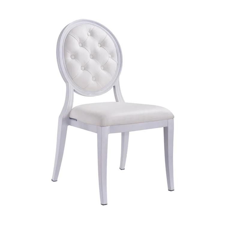White Louis Chair – Round Tufted Back Stackable Event Chair with Padded Seat for Wedding Banquet Ren